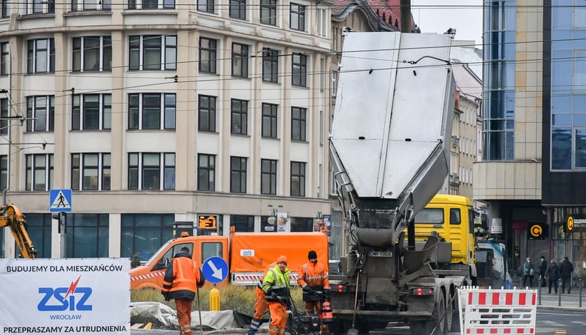 W weekend koniec na placu Dominikańskim, nowy etap na pl. Jana Pawła II