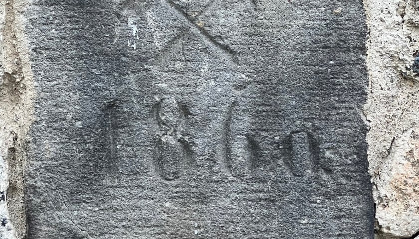 Radzimowice.&nbsp;Znak kopalniany z datą 1860 r.