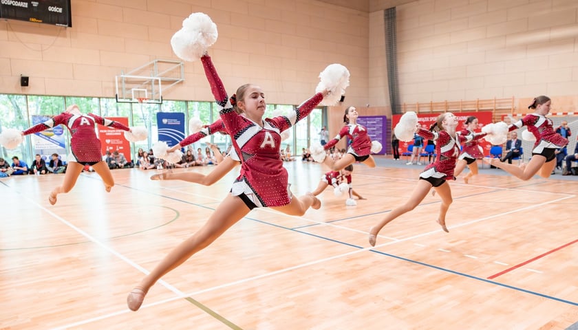 Wydarzenie  „Cheerleading to Sport" w ZSP nr  26 przy ul. Cynamonowej we Wrocławiu, 8 maja 2026