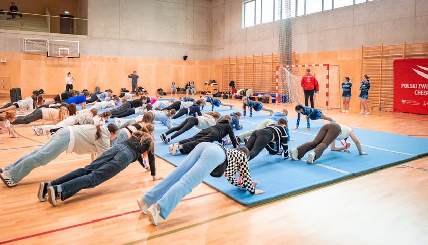 Wydarzenie  „Cheerleading to Sport" w ZSP nr  26 przy ul. Cynamonowej we Wrocławiu, 8 maja 2026