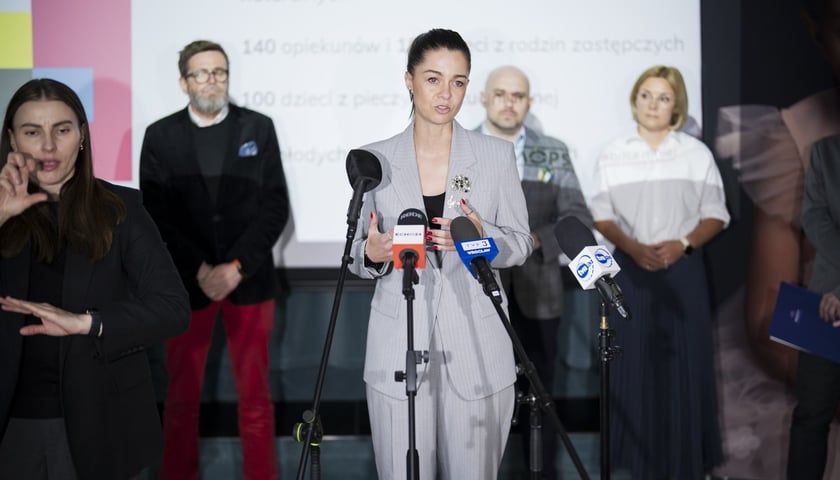 Konferencja prasowa przedstawiająca projekt "Wsparcie nie tylko na starcie", która odbyła się w siedzibie Fundacji ZOBACZ MNIE 12 maja 2026 roku
