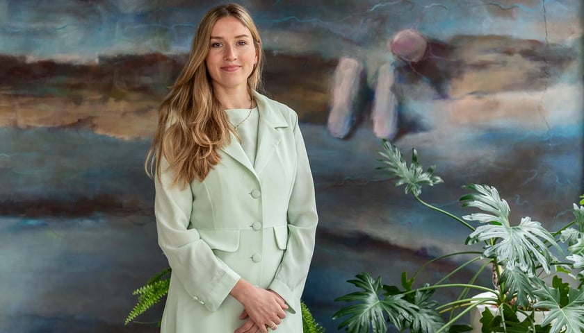 Dr Kamila Maciejewska z Katedry Biochemii i Immunochemii UMW. Na zdjęciu młoda kobieta