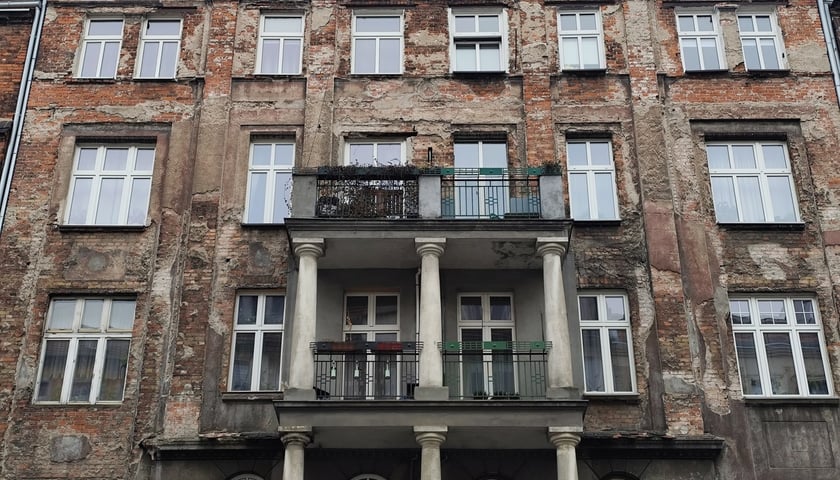 <p>Żeromskiego 21 przed metamorfozą</p>
