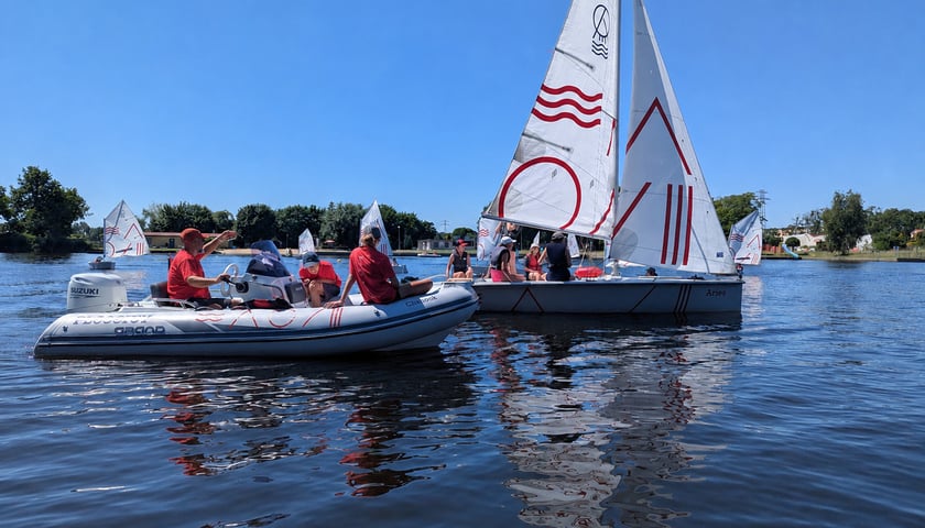 P&oacute;łkolonie żeglarskie pod Wrocławiem