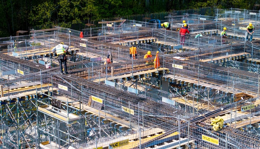 Budowa zbiornika wody czystej na terenie Zakładu Produkcji Wody „Mokry Dwór”