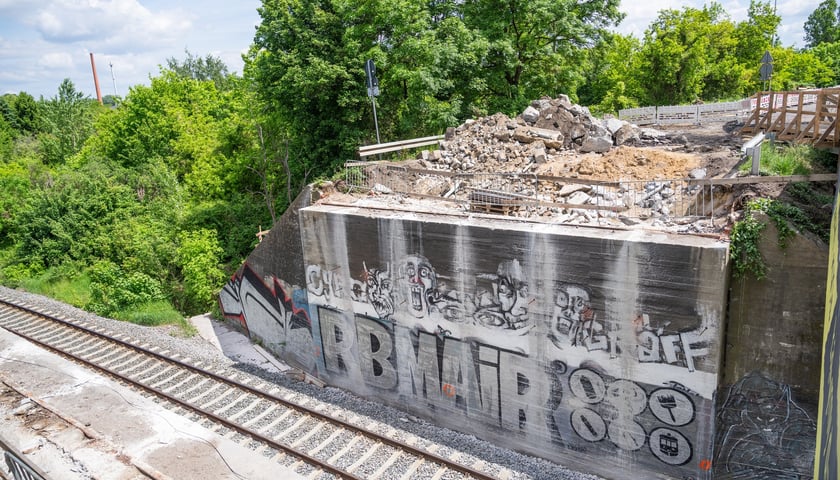 Remont pierwszego wiaduktu na ulicy Gazowej - tego od strony Międzyleskiej (zdjęcie z 22 maja)