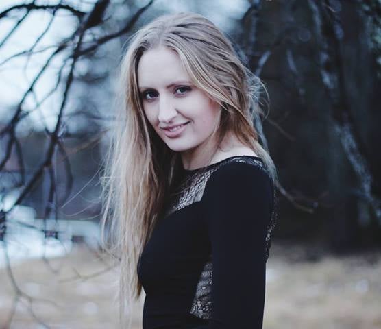 SIMCHA: bilety na koncert Louisy Lyne [ZAKOŃCZONY]