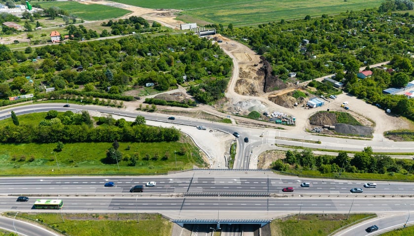 Widok z lotu ptaka na budowę Wschodniej Obwodnicy Wrocławia