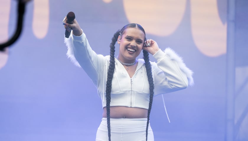 <p>Sara James. Koncert na Tarczyński Arena tuż przed 12. Nocnym Wrocław P&oacute;łmaratonem - 6 czerwca</p>