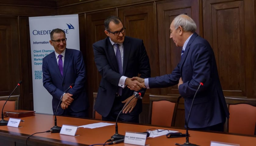 Współpraca Credit Suisse Polska i Politechniki Wrocławskiej