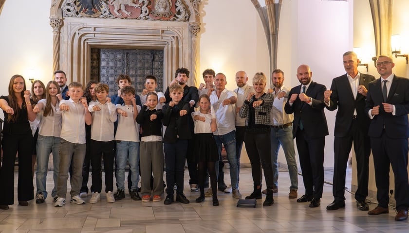 231 sportowców i 78 trenerów z Wrocławia otrzymało nagrody Prezydenta Wrocławia za wyniki osiągnięte w 2025 roku - gala rozdania nagród (10.06.2026 r.)