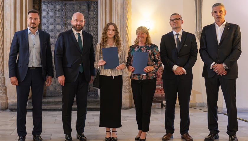 231 sportowców i 78 trenerów z Wrocławia otrzymało nagrody Prezydenta Wrocławia za wyniki osiągnięte w 2025 roku - gala rozdania nagród (10.06.2026 r.)