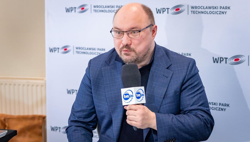 <p>Michał Sałkowski, wicedyrektor Biura Wrocław Bez Barier</p>