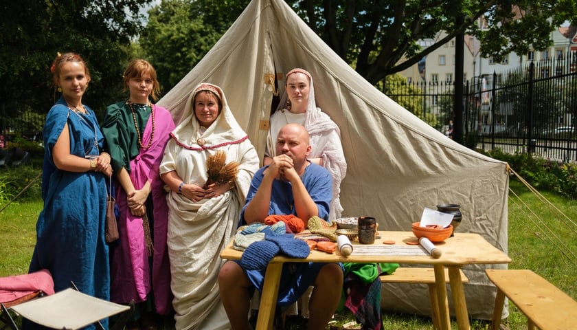 Archeologiczny festiwal "Ludzie Ognia" na dziedzińcu Arsenału. Wrocław, 13.06.2026