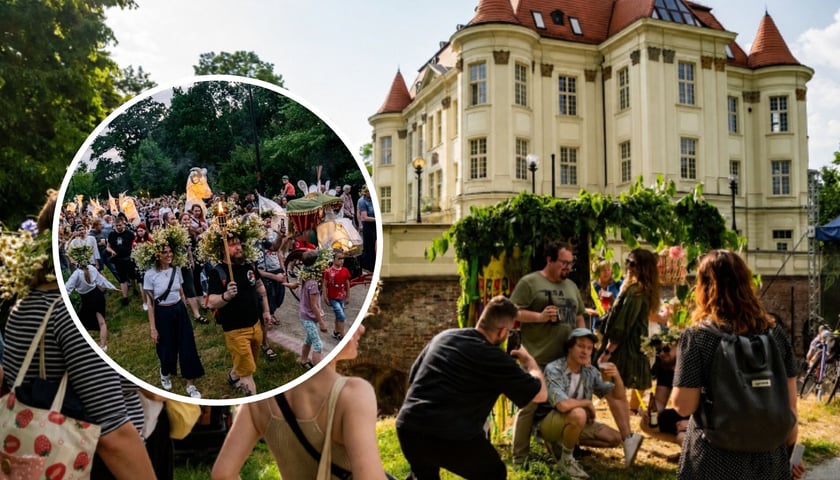 Noc Świętojańska - OPT Zamek w Leśnicy, archiwalne zdjęcie z uczestnikami wydarzenia