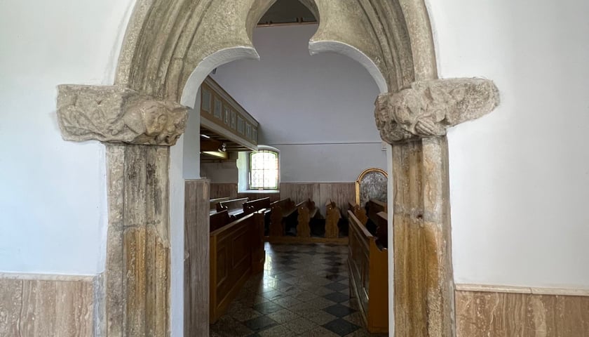 Portal romański w kościele w Kiełczynie
&nbsp;