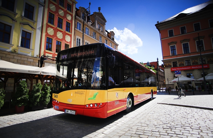 15 sierpnia - autobusy wracają na stałe trasy przez Leśnicę