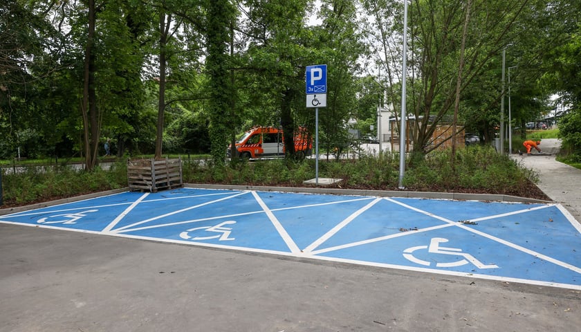 Nowy parking P+R na Leśnicy. W lipcu będzie można z niego korzystać