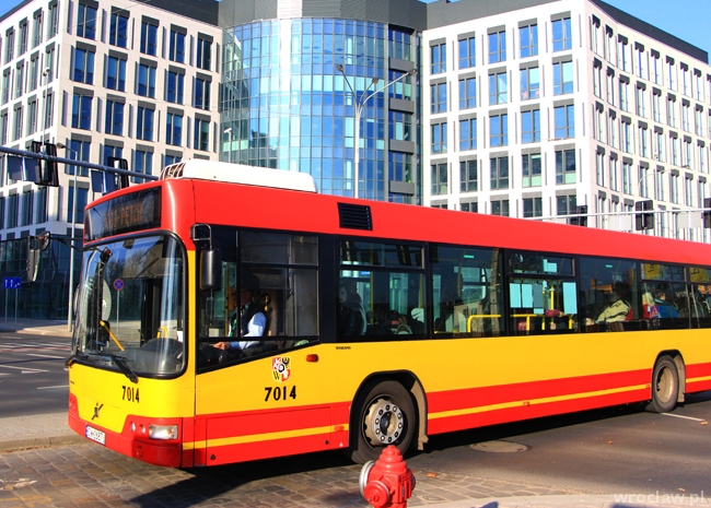 22 października - autobusy wracają na ul. Parafialną