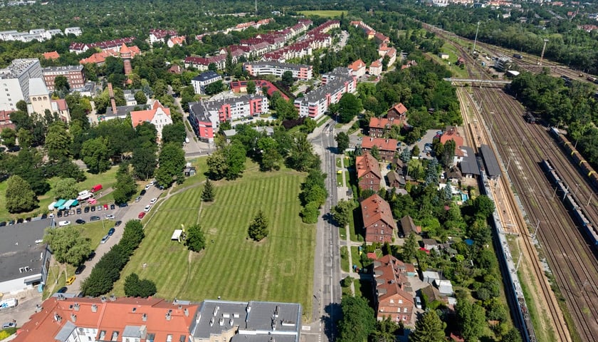 Podpisanie umowy na budowę kompleksu TBS Wrocław na Brochowie. Plac przy ul. Mościckiego