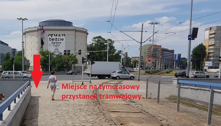 29 czerwca - przeniesienie przystanku na pl. Strzegomskim
