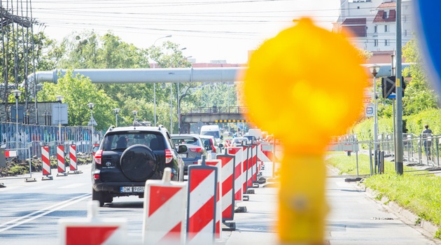 24 sierpnia - kolejny etap prac na ul. Długiej, zmiany dla linii C, 103, 104, 122 , 127, 128 i 245.