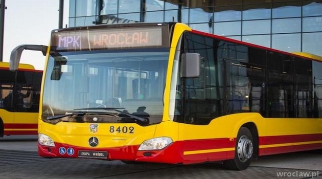 Koniec remontu na pl. Orląt Lwowskich. Zmiany tras autobusów