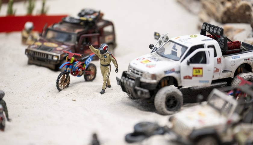 Miasto Dakar w Kolejkowie