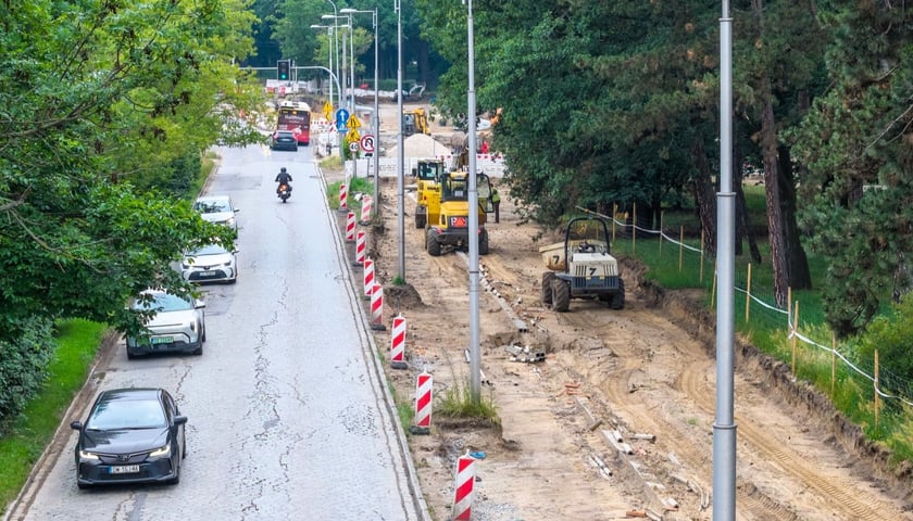 Budowa tramwaju na Swojczyce. Obecnie najwięcej dzieje się pomiędzy pętlą „Sępolno” a Mostami Chrobrego