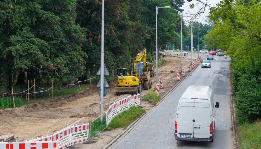 Budowa tramwaju na Swojczyce. Obecnie najwięcej dzieje się pomiędzy pętlą „Sępolno” a Mostami Chrobrego