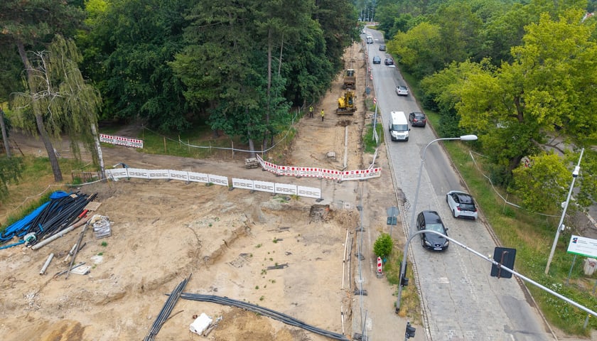 Budowa tramwaju na Swojczyce. Obecnie najwięcej dzieje się pomiędzy pętlą „Sępolno” a Mostami Chrobrego