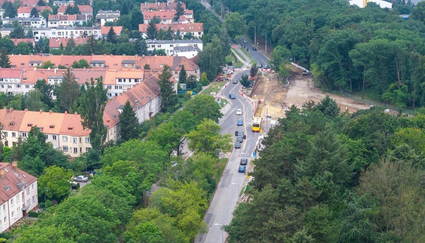 Budowa tramwaju na Swojczyce. Obecnie najwięcej dzieje się pomiędzy pętlą „Sępolno” a Mostami Chrobrego