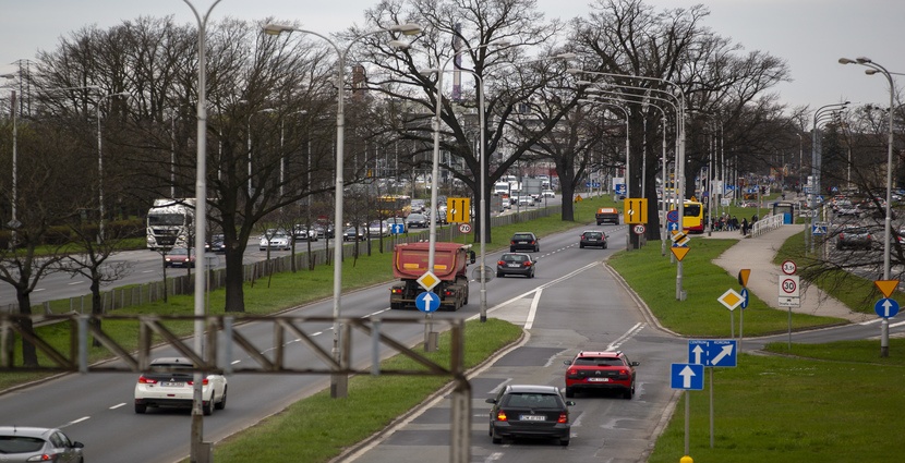 25 września – buspas na Krzywoustego oddany do użytku