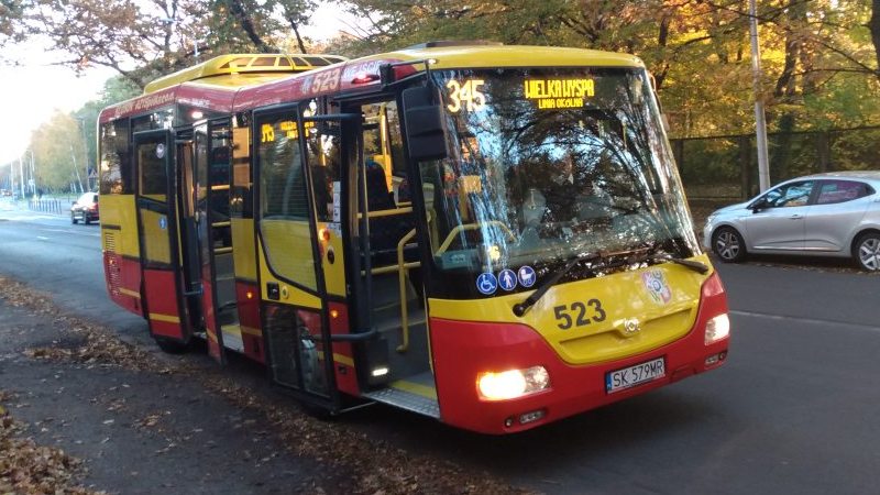 Ruszyła nowa okólna linia autobusowa 345 na Wielkiej Wyspie. Sprawdź trasę