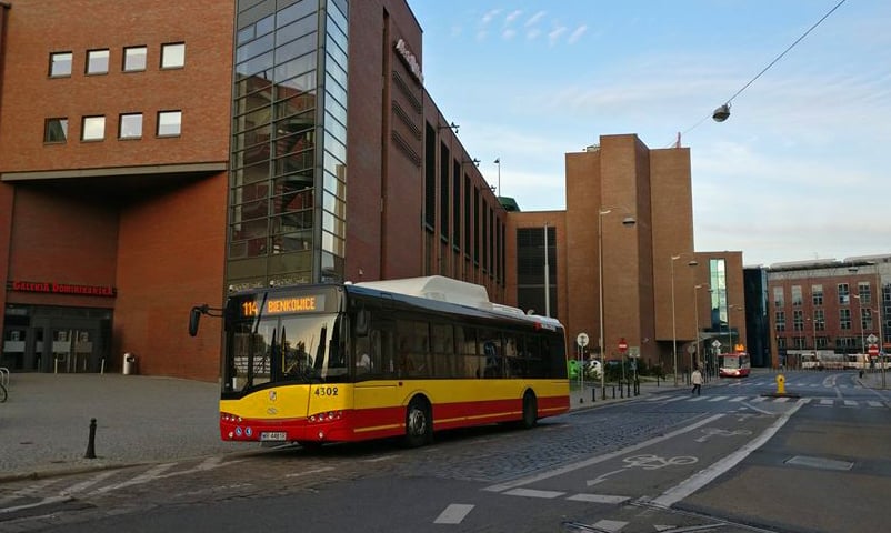 11 listopada – zmiana trasy autobusów linii 701