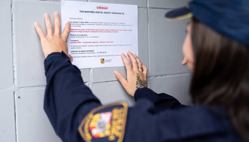 Strażnicy miejscy zostali zaangażowani w informowanie mieszkańc&oacute;w o ewakuacji