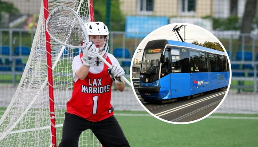Na zdjęciu zawodniczka lacrosse stojąca na bramce. W kółku tramwaj MPK Wrocław 