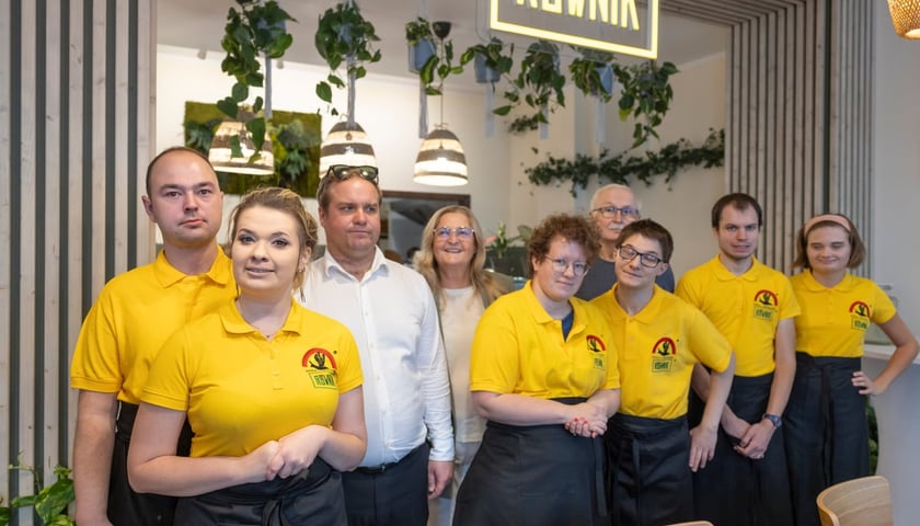Pracownicy Równika, zdjęcie archiwalne
