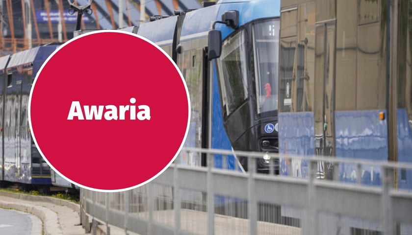 Tramwaje, napis utrudnienia, zdjęcie ilustracyjne. Awaria na pętli ZOO: Duże zmiany w kursowaniu tramwajów