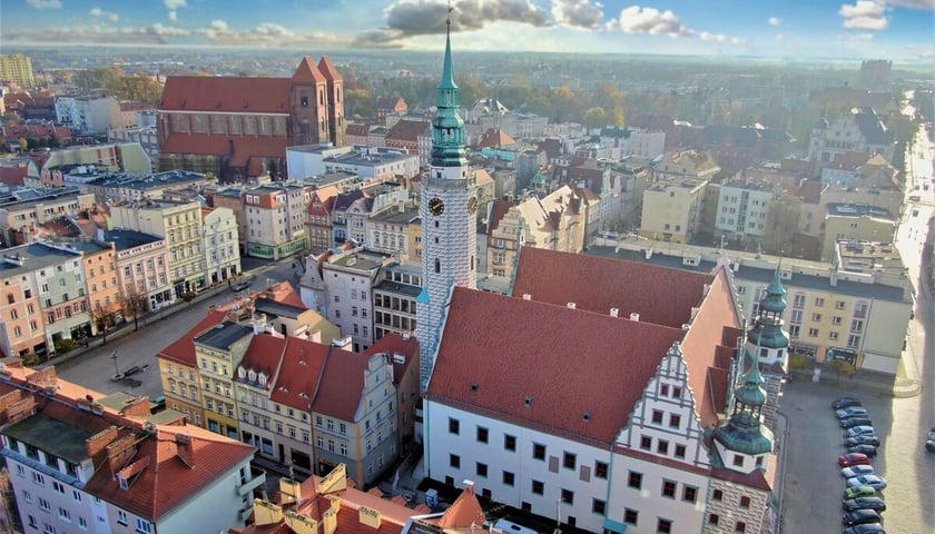 Brzeg - panorama centrum Brzegu