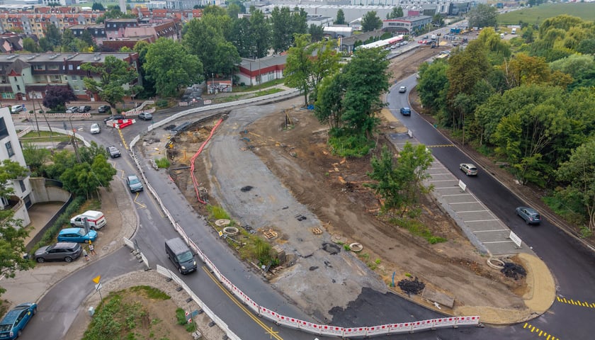 Od 1 sierpnia na skrzyżowaniu wprowadzona została nowa organizacja ruchu