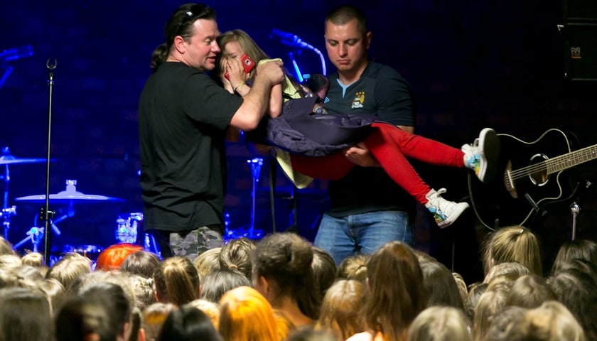 Dawid Kwiatkowski live: szał, szok, tłok i pisk