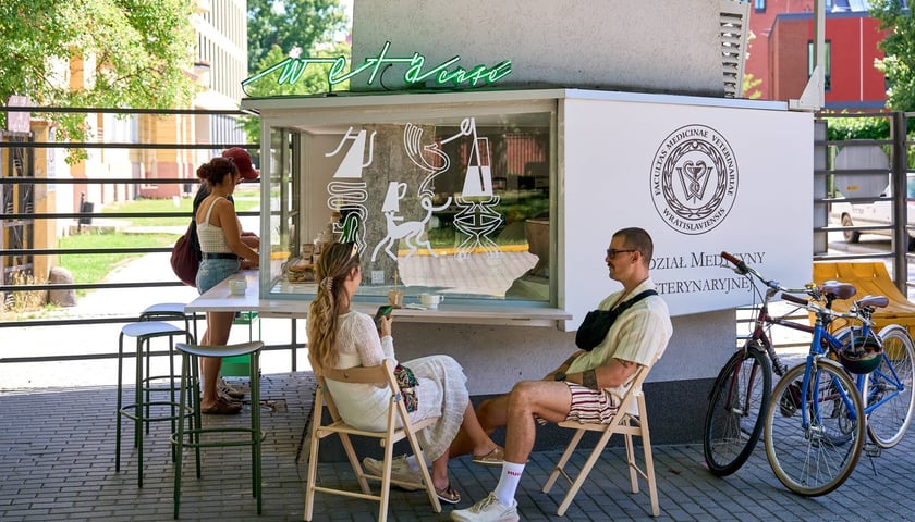 Weta Cafe - nowa kawiarnia na osiedlu plac Grunwaldzki, tuż przy klinikach weterynaryjnych