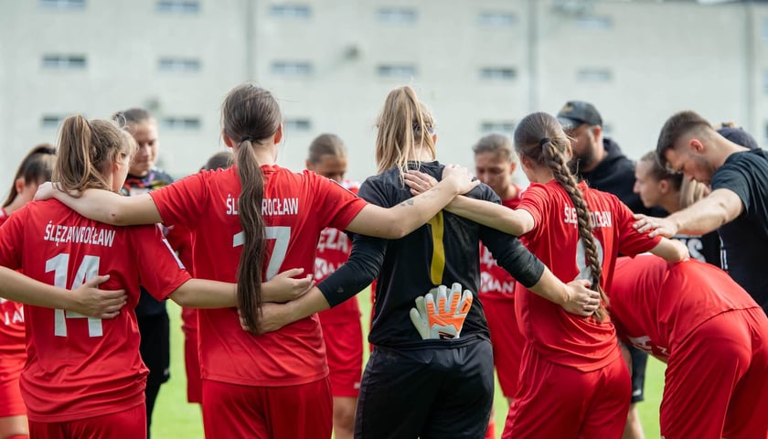 <p>drużyna Ślęzy JAXAN Wrocław podczas sparingu 8 lipca 2026</p>