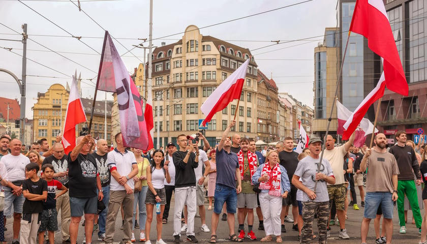 Wrocławianie upamiętnili 82. rocznicę wybuchu Powstania Warszawskiego, 1.08.2026 r.