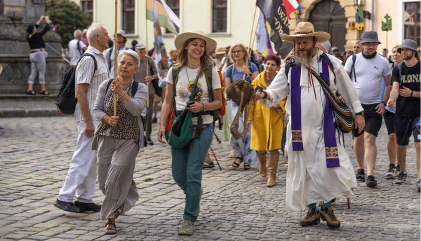 Piesza Pielgrzymka Wrocławska 2026 - pielgrzymi wystartowali z Ostrowa Tumskiego / 3.08.2026 r.