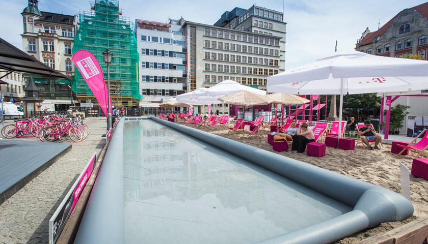 Plaża na pl. Solnym otwarta