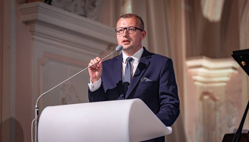 <p>Mateusz Żak, Stary Refektarz w dniu inauguracji projektu Przystanek Dominikańska, 6 sierpnia 2026</p>