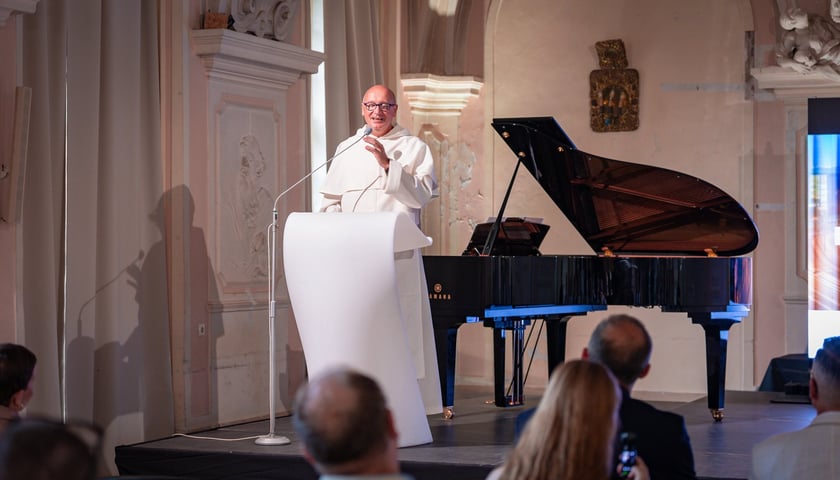 <p>Andrzej Kuśmierski, Stary Refektarz w dniu inauguracji projektu Przystanek Dominikańska, 6 sierpnia 2026</p>