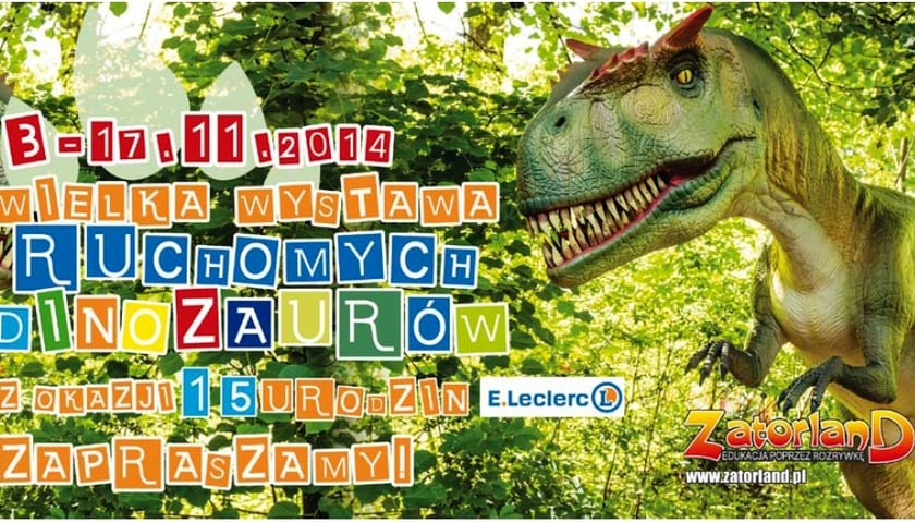 Dinozaury w blasku fajerwerków